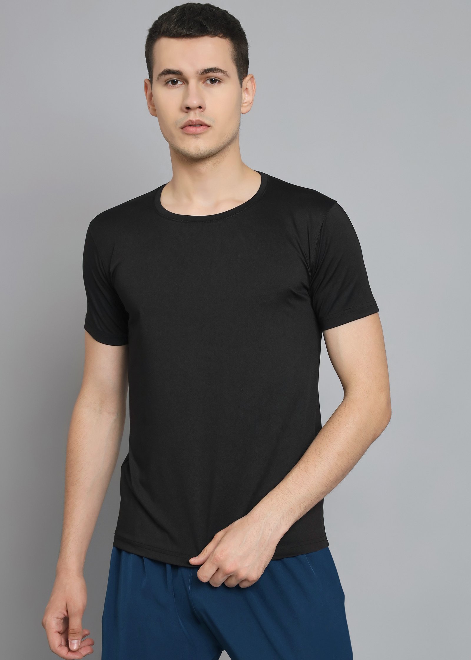 Triple Dot Men's Solid Polyester Round Neck T-Shirt