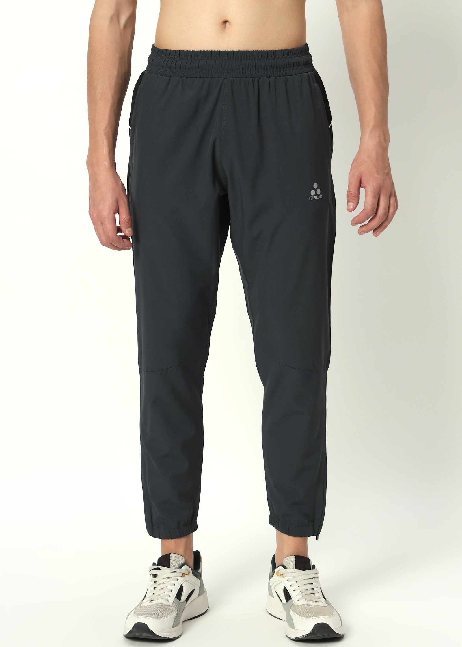 Triple Dot Men's Solid Dark Grey Polyester Trackpants