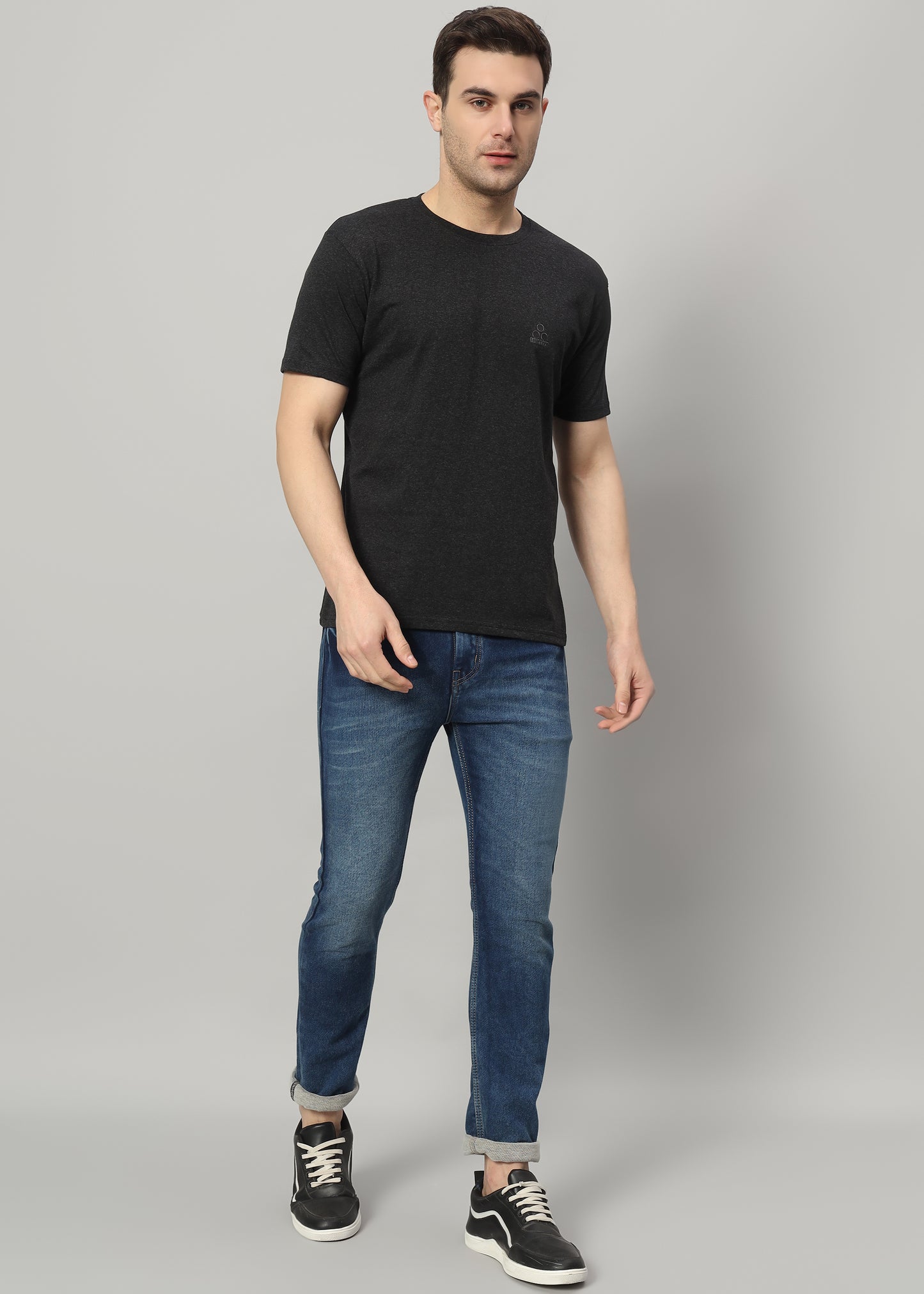 Men's Black Round Neck Solid T-Shirt Triple dot
